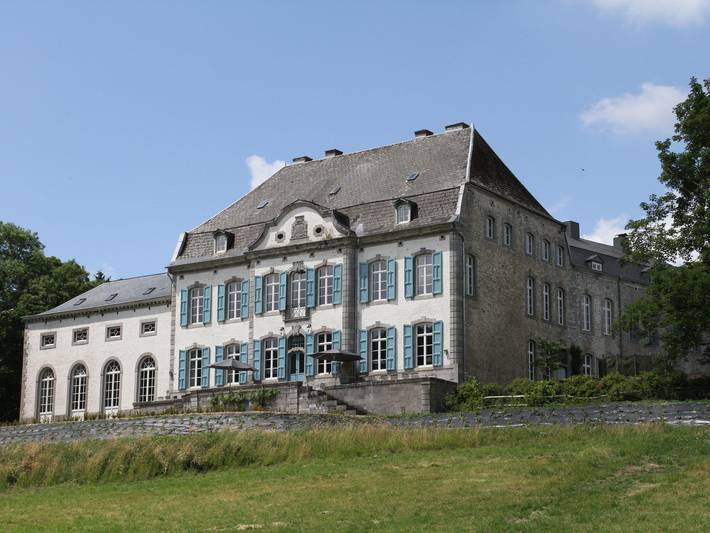 Château pour 36 personnes, avec Jardin et Sauna en Belgique