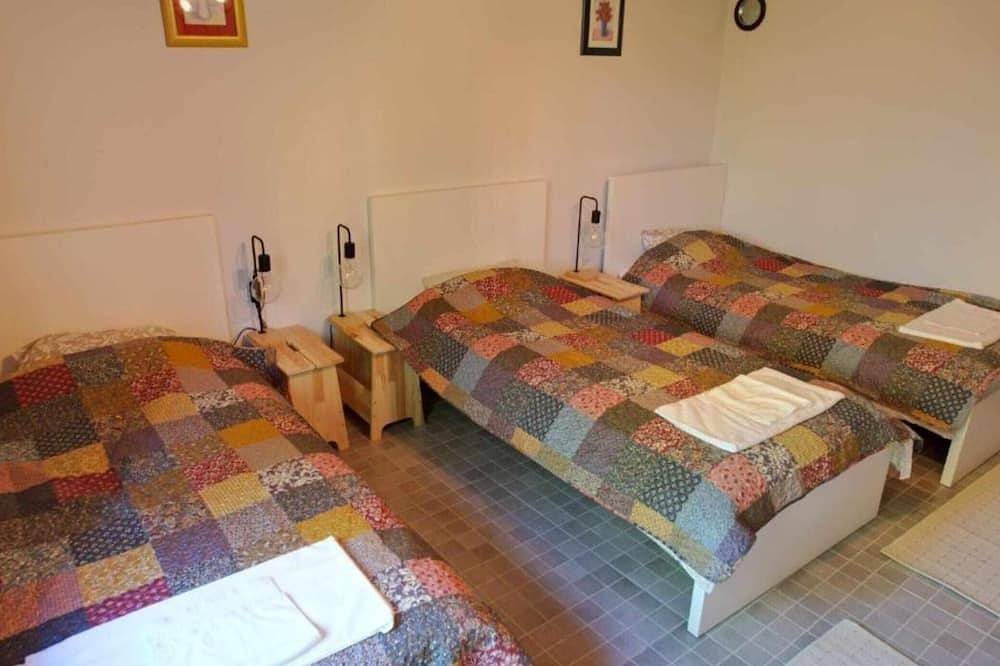 Holiday Home Saniv - Holiday Home in Osijek-Baranja