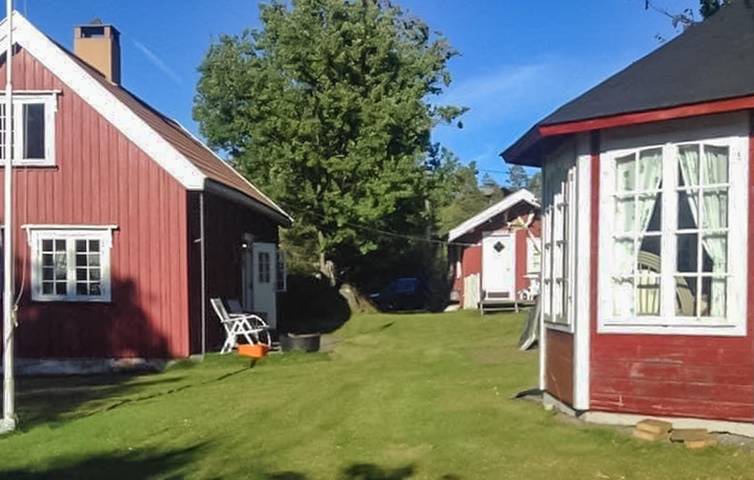 Feriehus for 8 personer, med Terrasse og Hage i tillegg til Utsikt i Sandefjord 