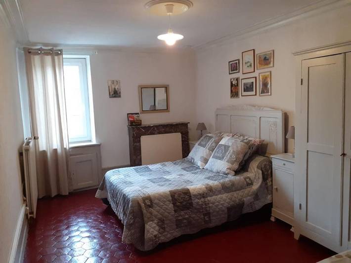 Gîte pour 2 personnes, avec vue à Chassey-le-Camp
