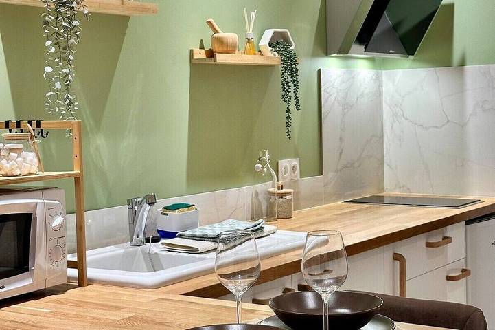Gîte pour 2 personnes, avec terrasse à Preixan
