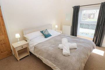 Cottage for 8 People in Swansea region, Photo 2