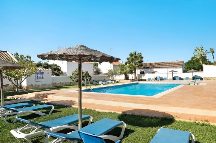 Location de vacances pour 4 personnes, avec Jardin et Bassin pour enfant à Barbate - 3