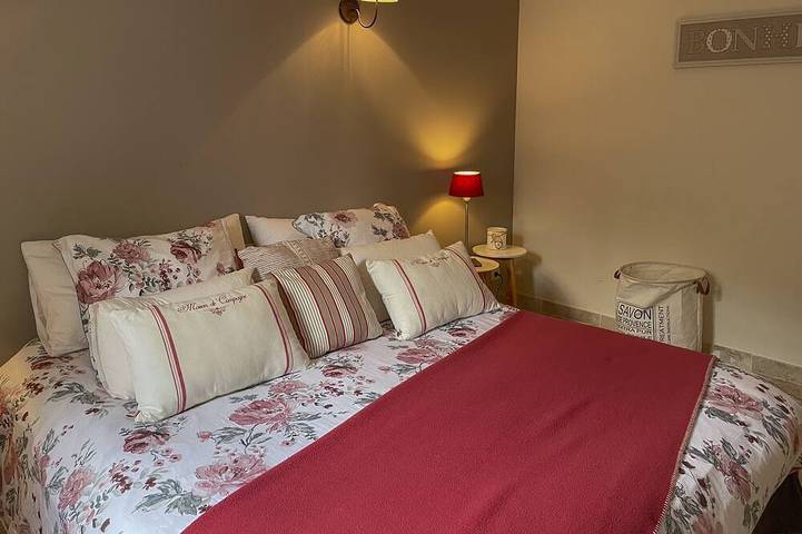 Location de vacances pour 10 personnes, avec jardin et terrasse à Correns - 3