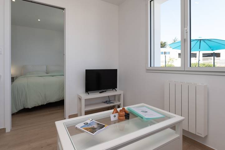 Gîte pour 2 personnes, avec jardin, adapté aux familles à Arzon - 4