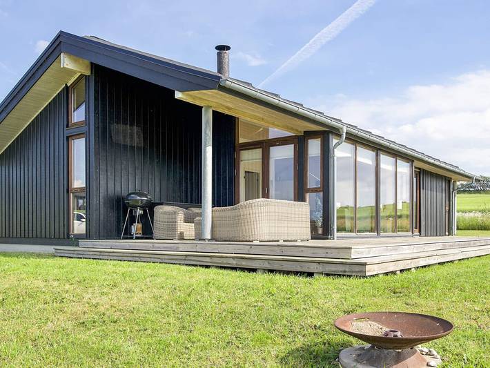 Ferienhaus für 8 Personen, mit Whirlpool und Sauna sowie Terrasse auf Seeland - 2