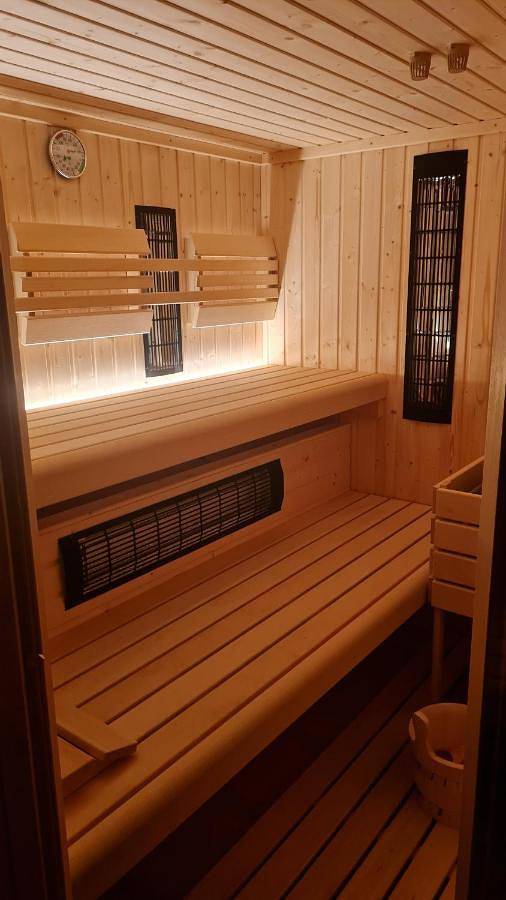 Ferienhaus für 5 Personen, mit Garten und Pool sowie Sauna und Whirlpool in Slowenien - 2