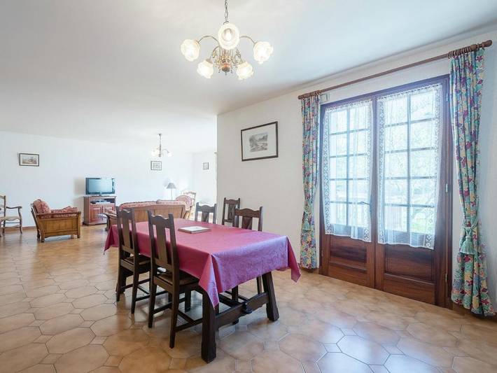 Location de vacances pour 6 personnes, avec terrasse et jardin à Villefranche-du-Périgord - 3