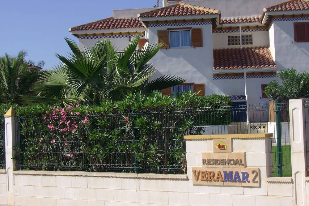 Ganze Wohnung, Sonnige Wohnung mit Balkon mit Meerblick, Strandnähe und Ausrichtung nach Süden in Vera, Costa de Almería