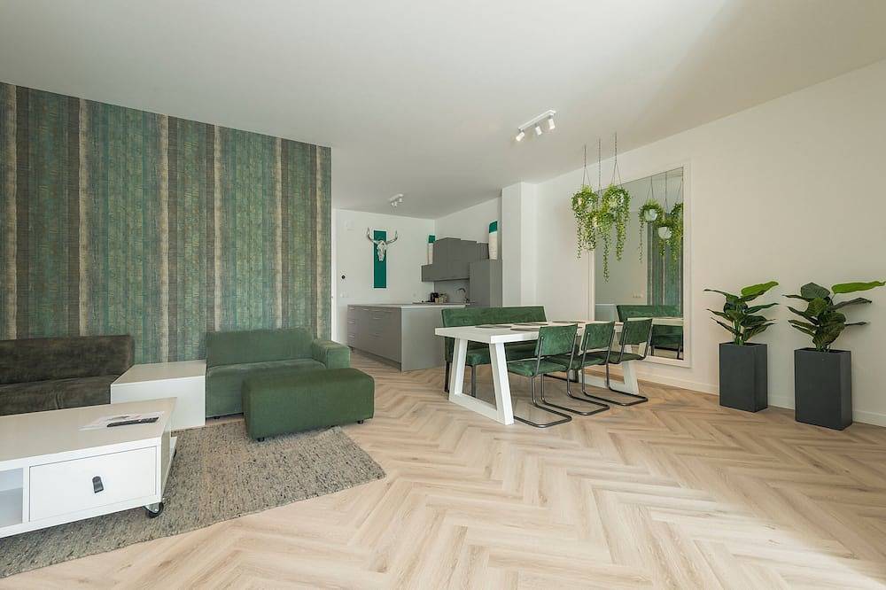 Ganze Wohnung, Luxus-Apartment in Roosendaal – ideal für Geschäftsreisen oder entspannte Aufenthalte. Zentral gelegen nahe Centrum Roosendaal mit Shopping, Restaurants und einfacher Erreichbarkeit. in Roosendaal, Nordbrabant