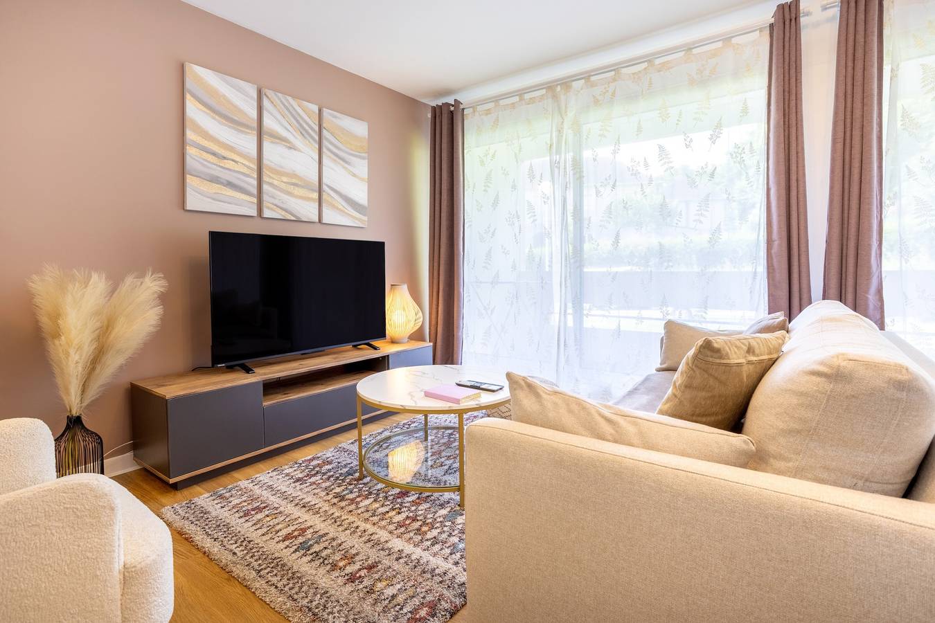 Ganze Wohnung, Appartement „Ty Heol – Balkon und Zentrumsnähe“ mit Balkon und Wlan in Quimper, Quimper und Umgebung