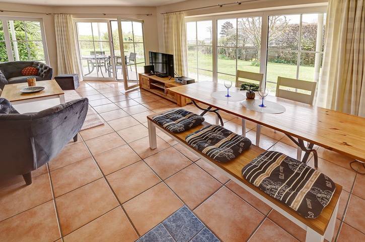 Ganze Wohnung, Am Strand (App. 3) - elegantes Apartment für möblierte Kurzzeitmiete in Wassersleben, Harrislee