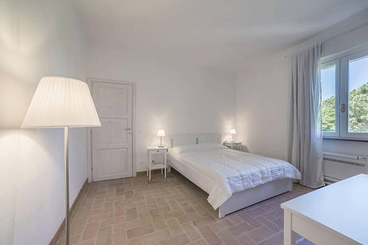 Villa für 8 Personen, mit Garten in Livorno - 4