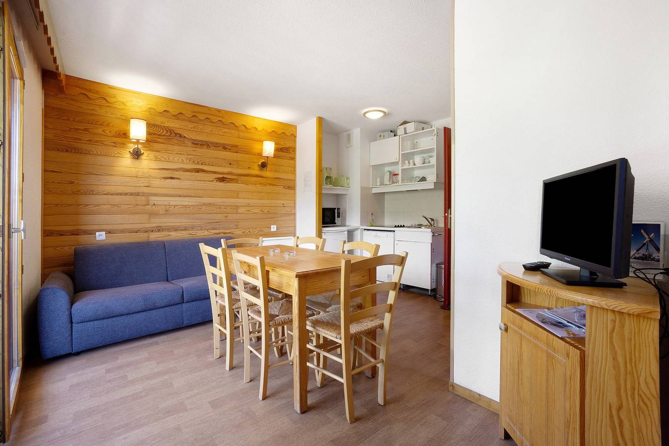 Apartamento entero, Apartamento 'A1 308 Appart Au Pied Des Pistes' con vistas a la montaña y balcón in Saint-François-Longchamp, Le Grand Domaine