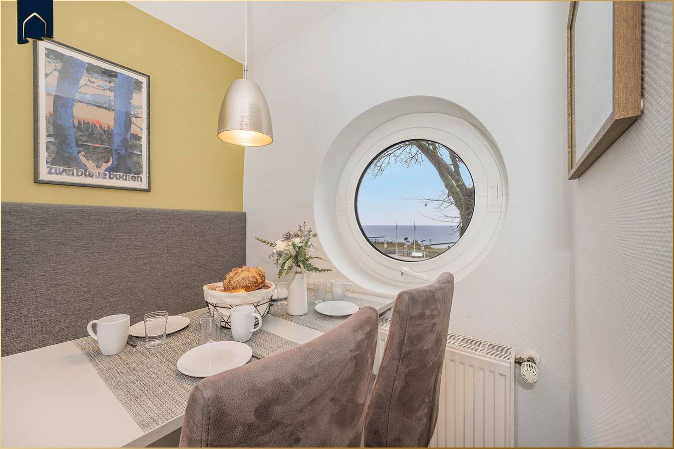 Ganze Wohnung, Traumhafte Ferienwohnung 50 m von der Seebrücke in Koserow, mit Wlan und Balkon in Ostseebad Koserow, Koserow