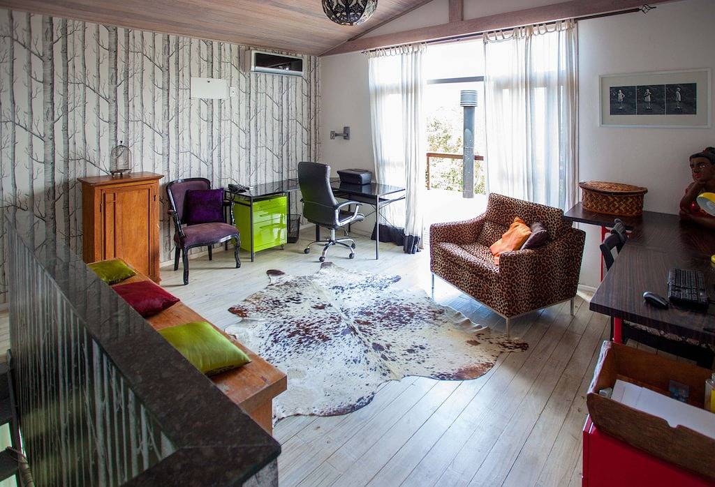 Einzigartiges Künstlerhaus mit Waldkulisse und herrlichem Seeblick in Lagoa da Conceição, Florianópolis