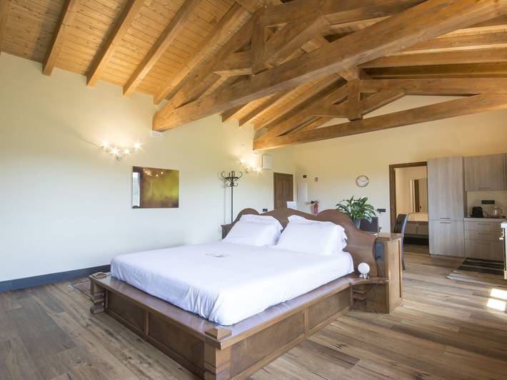 Agr. Castello della Mugazzena in Tresana, Val di Magra