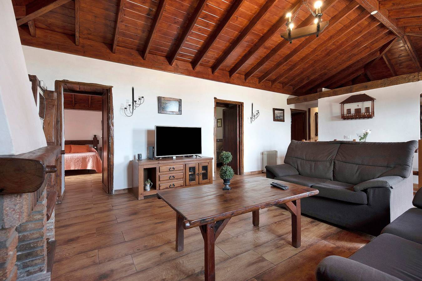 Casa de vacaciones "Casas Rurales Los Guinderos" con vistas a la montaña in Cueva del Viento, Icod de los Vinos