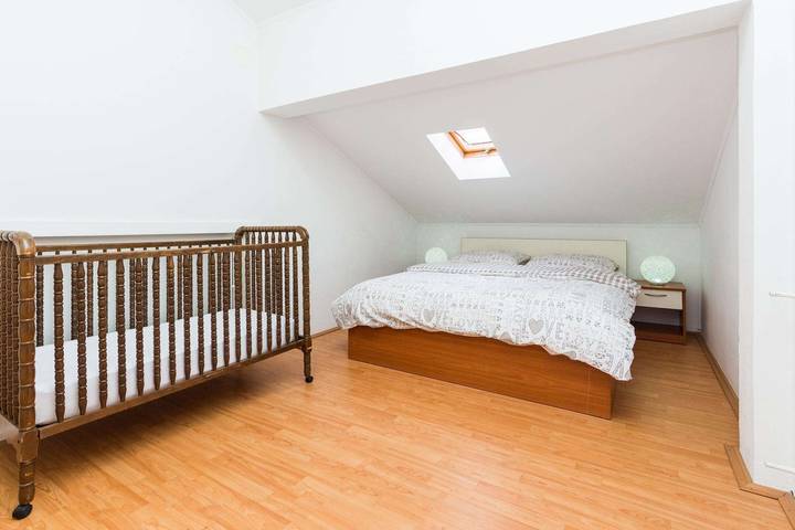 Ferienwohnung für 4 Personen, mit Balkon/Terrasse in Bibinje