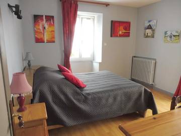 Chambre d’hôte pour 2 personnes, avec terrasse et jardin dans Chalindrey