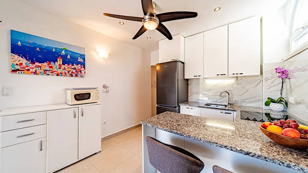 Ganze Ferienwohnung, Ferienwohnung für 4 Personen (39 m²) in Kneza in Račišće (Dalmatien), Korcula