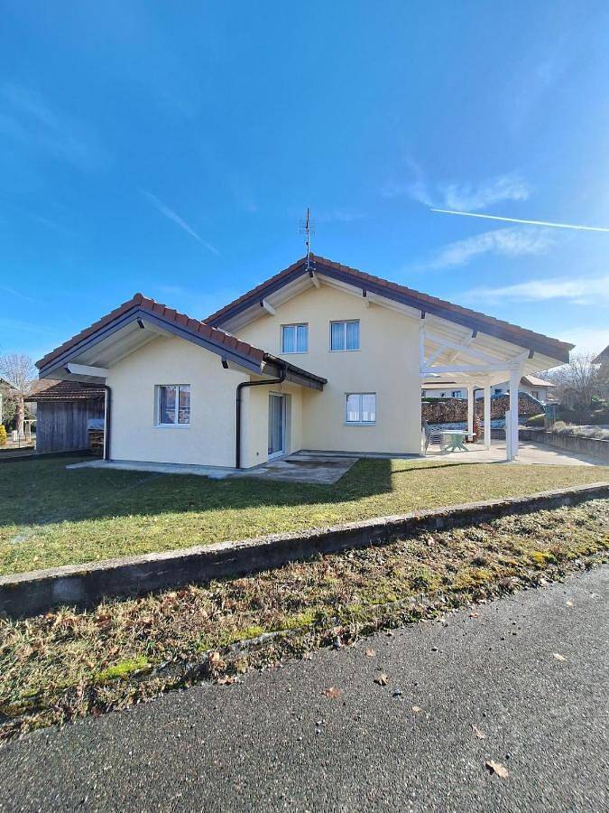 Location de vacances pour 6 personnes, avec vue ainsi que jardin et vue sur le lac à Saint-Paul-en-Chablais - 4