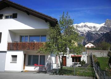 Gîte pour 2 personnes, avec terrasse à Maienfeld