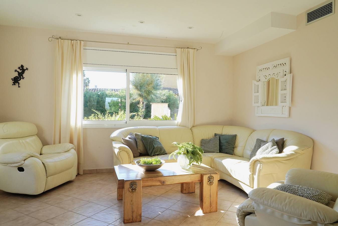 Amplia villa y bien situada en Sant Pere Pescador in San Pedro Pescador, Alt Empordà