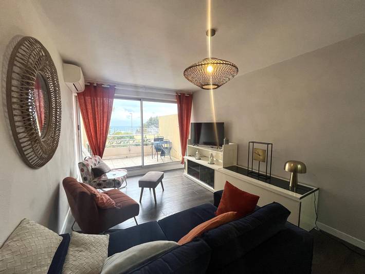 Ferienwohnung für 4 Personen, mit Terrasse und Pool in Sete - 3