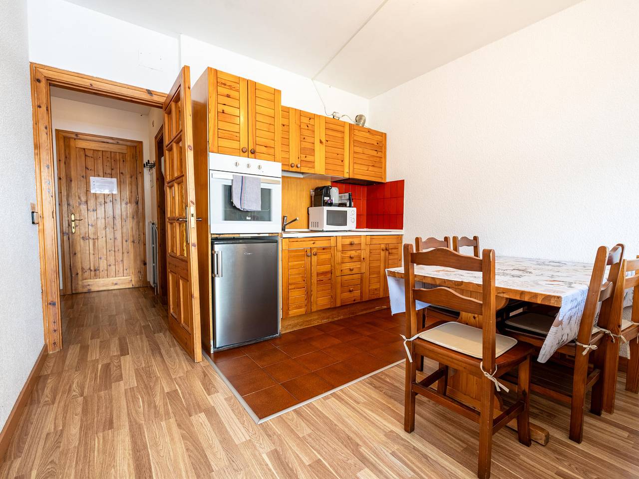 Cozy Studio in El Tarter - 2 people, near slopes, foto 15