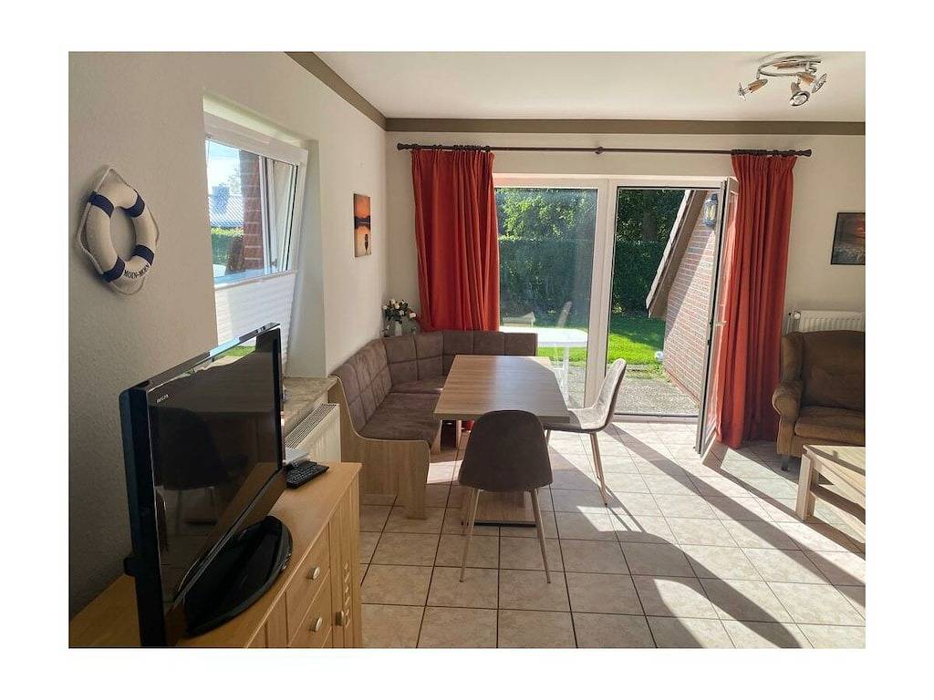 Ferienhaus mit 2 Schlafzimmer in Friedrichskoog-Spitze, Friedrichskoog