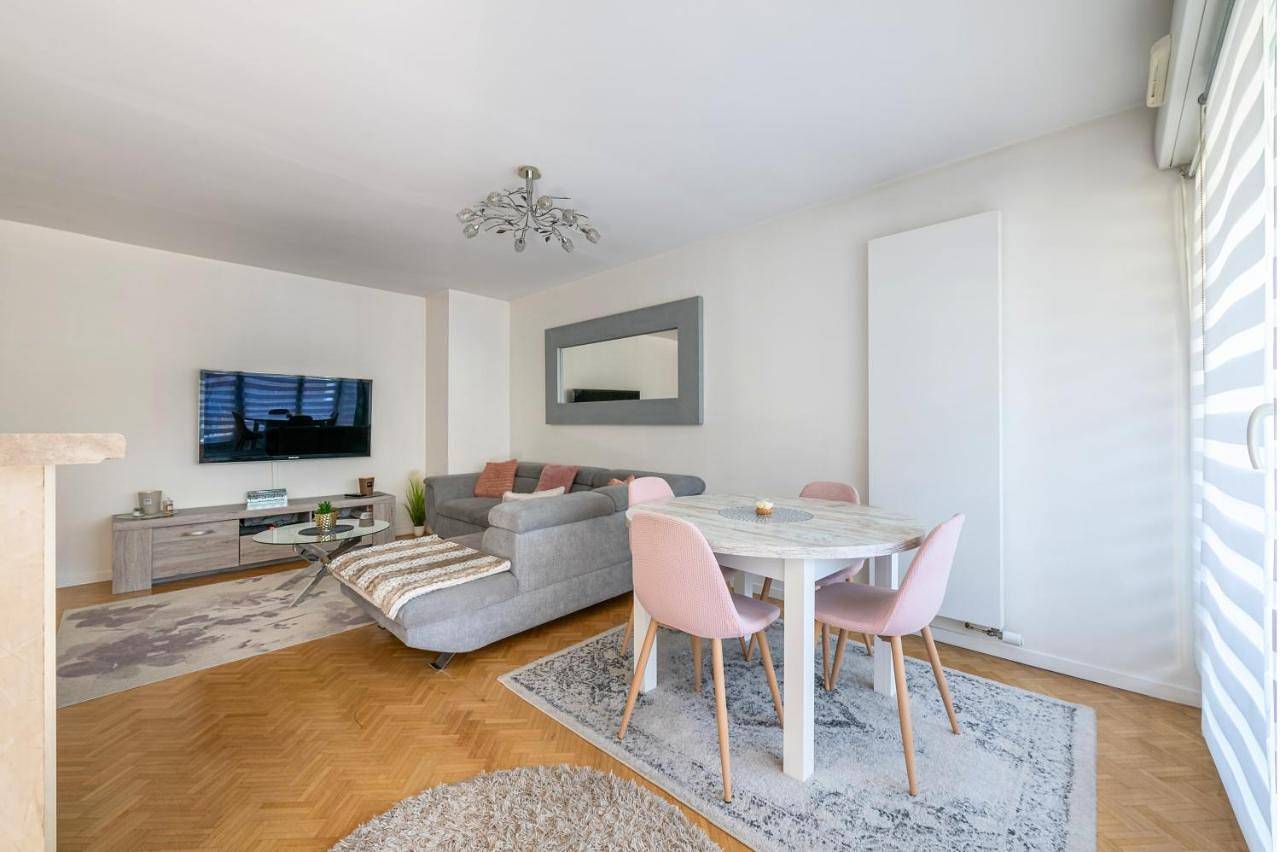 Appartement entier, L'Instant Versailles - Proche Golf & Centre in Guyancourt, Yvelines