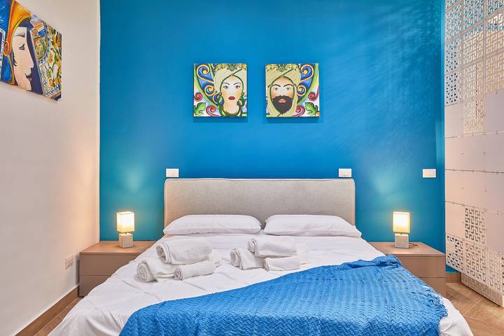 Casa Vacanza 'Sogno Azzurro' con Wi-Fi e Aria Condizionata alla Stazione Centrale di Palermo in Palermo, Provincia di Palermo