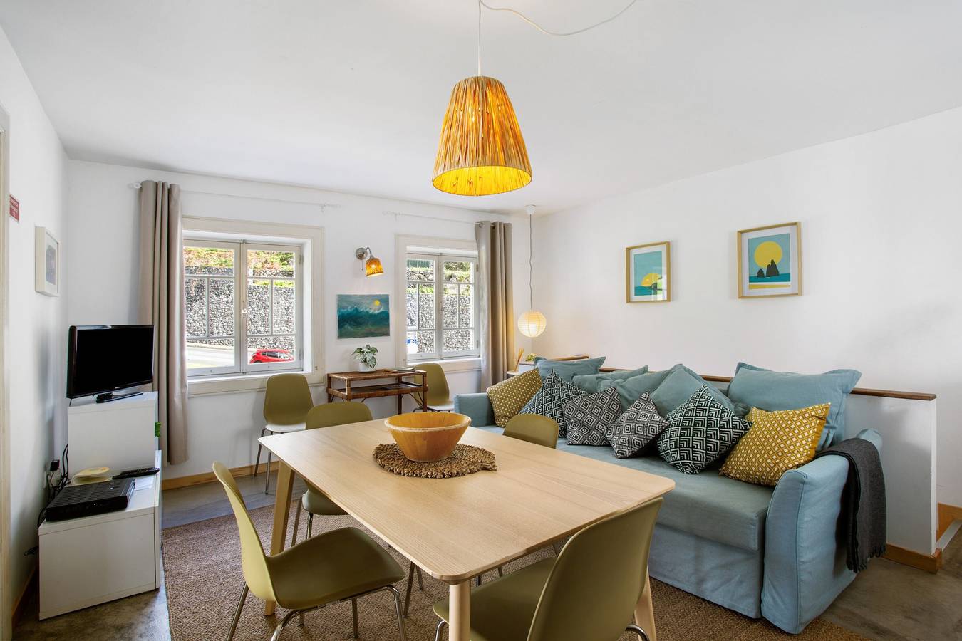 Maison de vacances 'Calheta Beach House T1' avec vue sur la montagne, terrasse privée et Wi-Fi in Calheta, Île de Madère