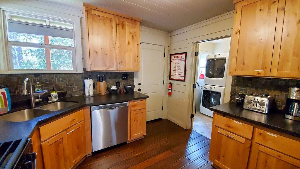 Gw-Premium Location: Zu Fuß zu Casinos, Strand, Restaurants-3Br / 2Ba-Remodeled in South Lake Tahoe, Heavenly