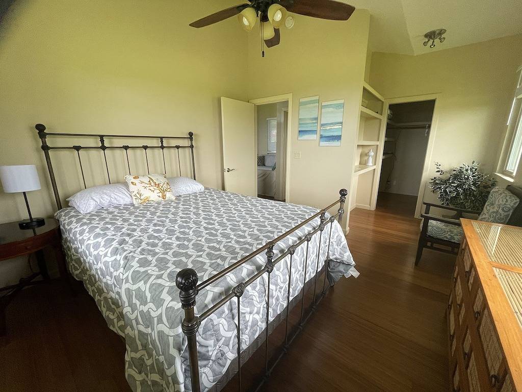 Promotion New Bnb Hilo Orchard Farm mit Fluss und Tieren in Pepeekeo, Hamakua
