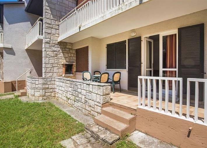 Village vacances pour 5 personnes, avec balcon et piscine, adapté aux familles en Croatie - 3