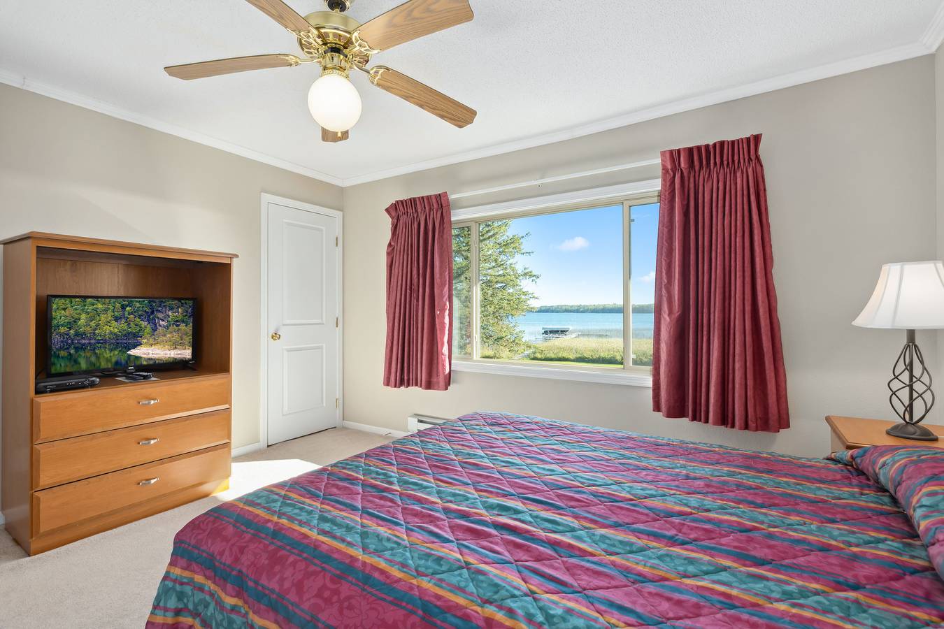Entire apartment, North Beach Resort in Hubbard County