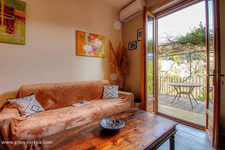 Casa Cataronu 2 in Levie, Parc naturel régional de Corse