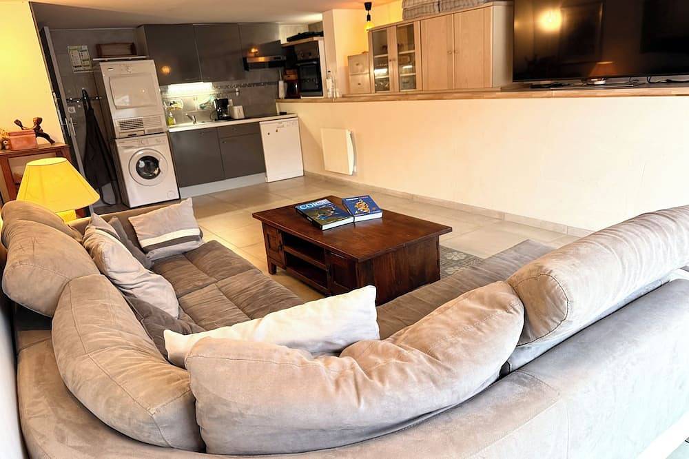 Ganze Wohnung, 3 rooms 6 pers • Terrace & garden - Calenzana near Calvi - Departure in Moncale, Calvi und Umgebung