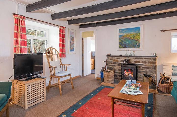 Cottage for 4 people in Trefin