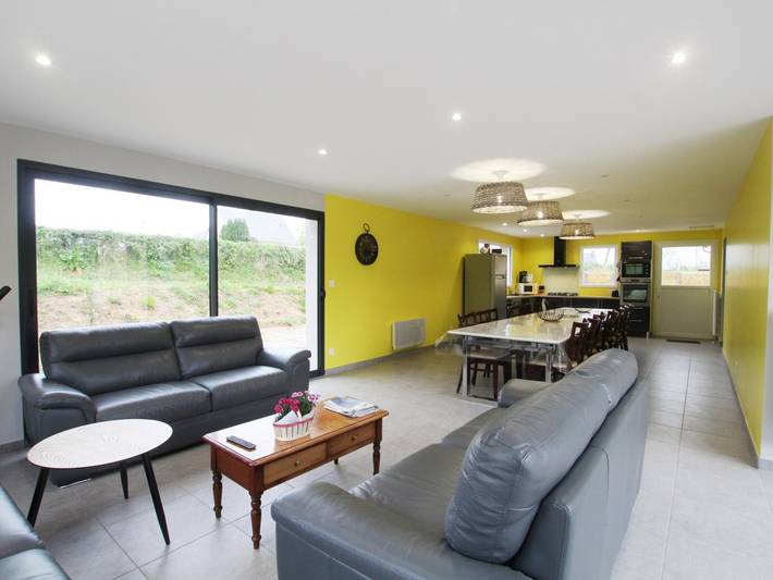 Gîte pour 13 personnes, avec jacuzzi ainsi que jardin et terrasse, animaux acceptés à Vesly - 3