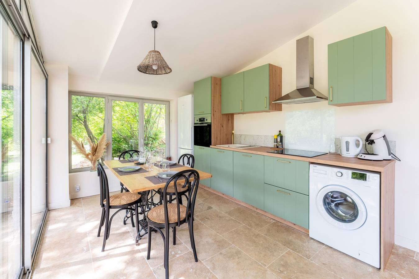 Vakantiehuis met zwembad aan de voet van de wijngaarden in de Luberon – Tilleul T3 Maison Marvic, foto 6