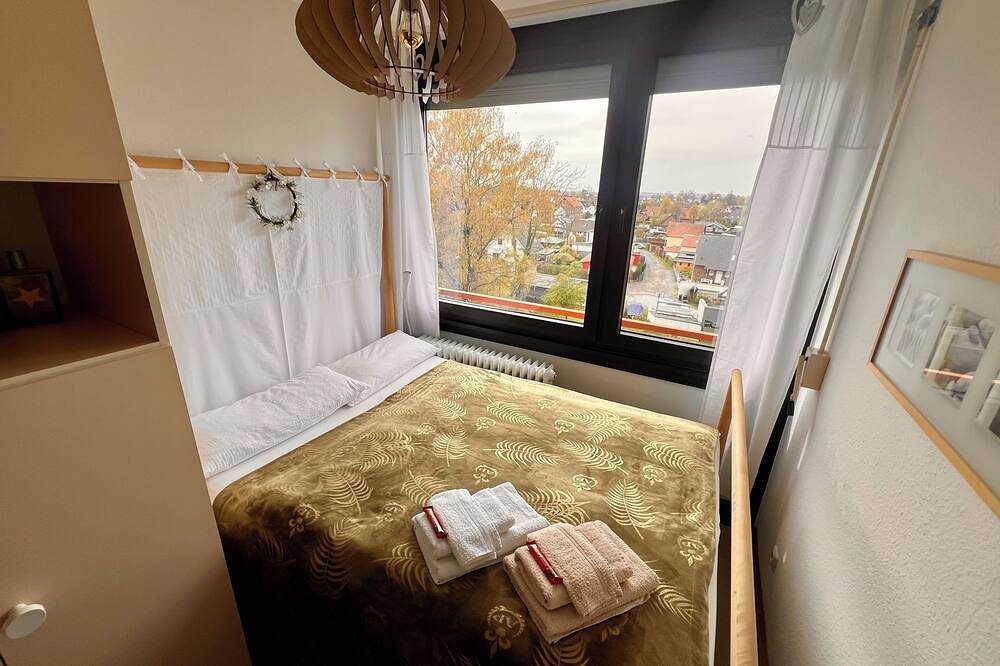 Ganze Wohnung, Steinhuder Meer Vogelnest 2 Zi Ferienwohnung am See Sauna Balkon Meerblick Ruhe in Wunstorf, Steinhuder Meer