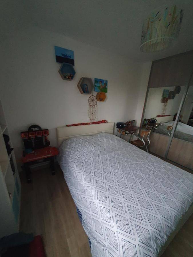 Location de vacances pour 8 personnes, avec vue et jardin à Romillé - 4