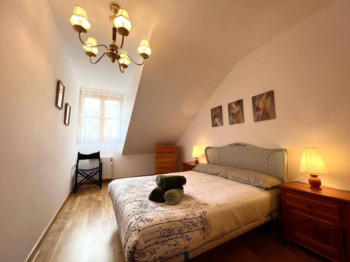 Apartamento entero, Apartamento Céntrico con Parking - L'Amfitriona in Port Ainé, Rialp