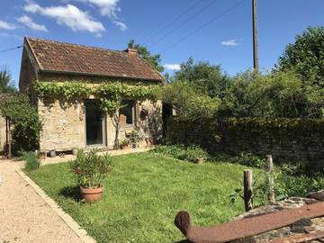 Chambre d’hôte pour 2 personnes, avec jardin dans Saône-et-Loire