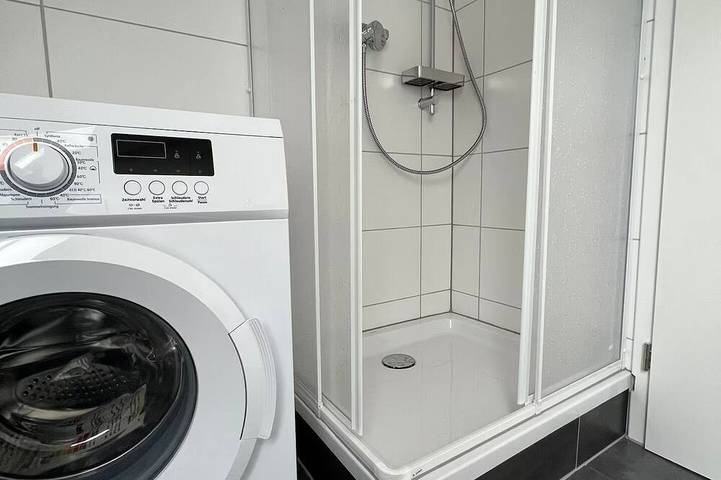 Ganze Wohnung, Zentrale Maisonette | Parkplatz | bis 4 Gäste in Chemnitz, Chemnitz und Umgebung