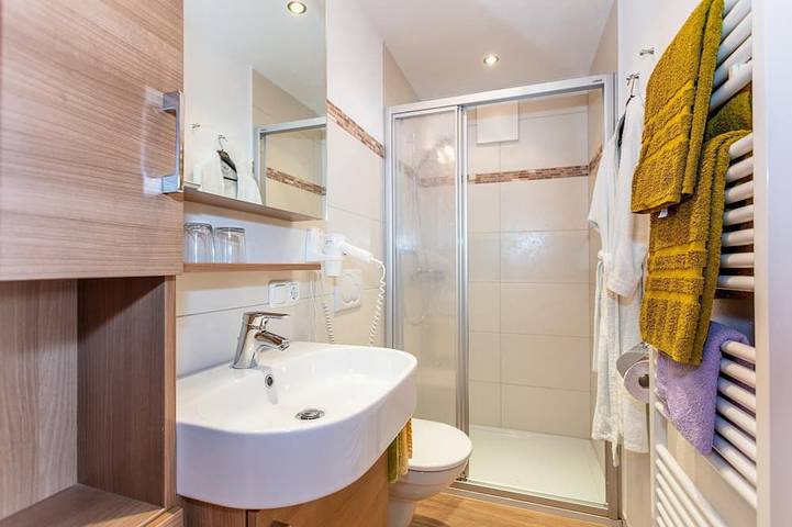 Ferienwohnung für 6 Personen, mit Balkon/Terrasse und Terrasse sowie Garten in Sankt Ulrich am Pillersee - 4