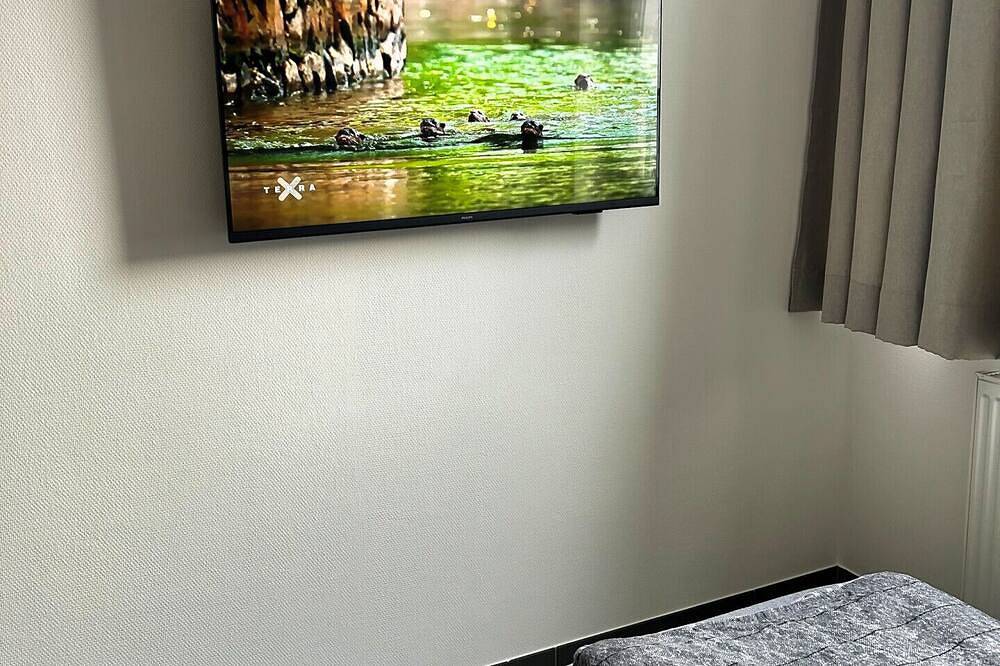 Ganze Wohnung, Tolle Ferienwohnung mit Balkon, Kamin nur wenige Meter vom Strand entfernt in Großenbrode, Ostholstein